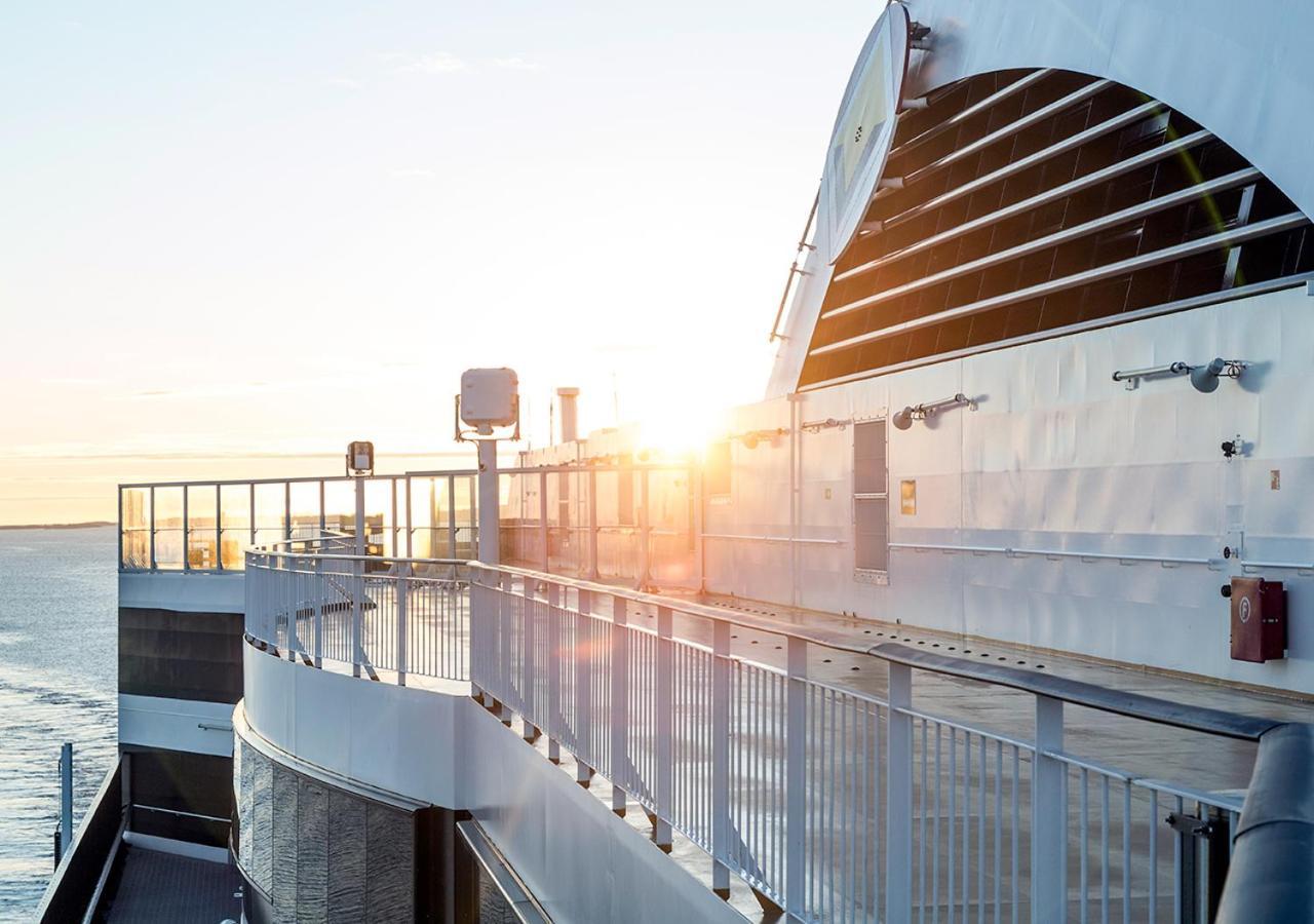 Viking Line Ferry Viking Grace - Mini-Cruise From Turku Hotel Екстериор снимка